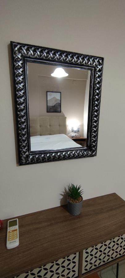 Alexandra'S Glifa Apartments Ngoại thất bức ảnh