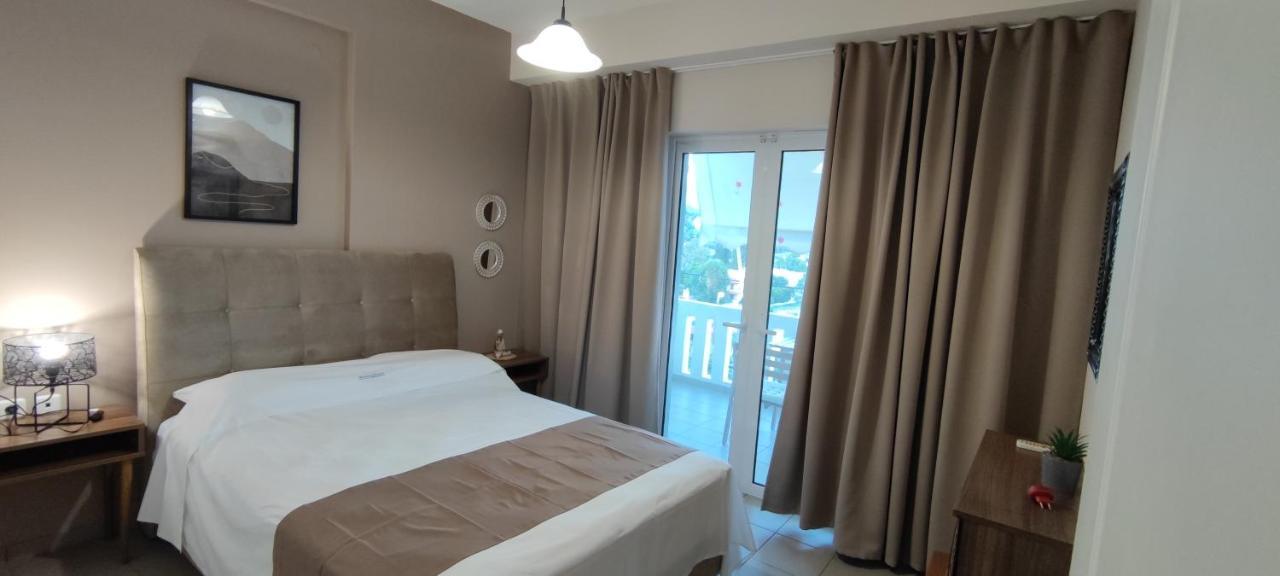 Alexandra'S Glifa Apartments Ngoại thất bức ảnh