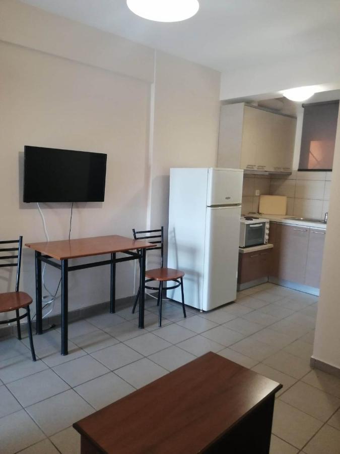 Alexandra'S Glifa Apartments Ngoại thất bức ảnh